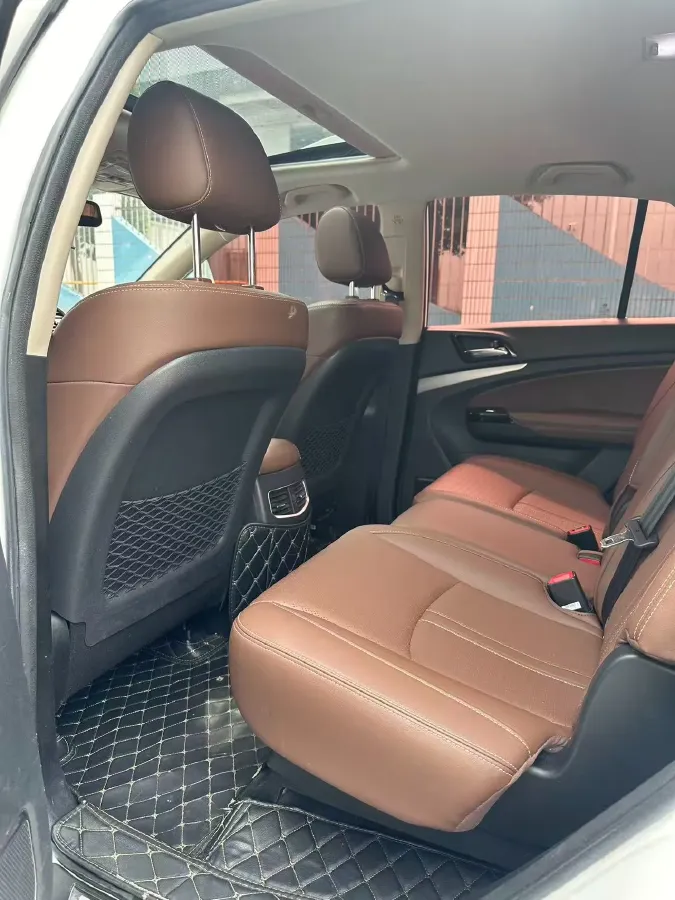 2017 BYD S7 1.5T 154HP L4 6MT,autocango,china used car exporter,china ev exporter,chinese used car exporter,chinese used ev exporter