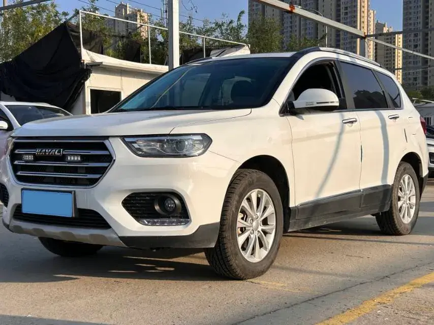 2019 HAVAL H6 view 1