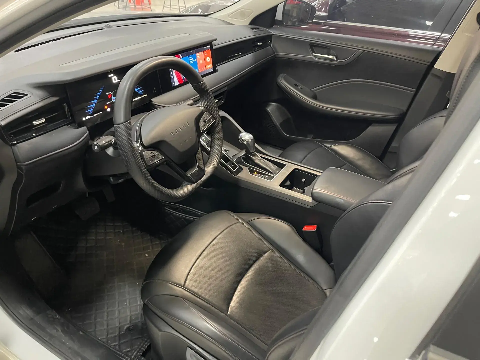 2023 ROEWE I5 thumbnail 4