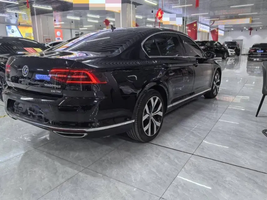 2019 VOLKSWAGEN MAGOTAN thumbnail 4