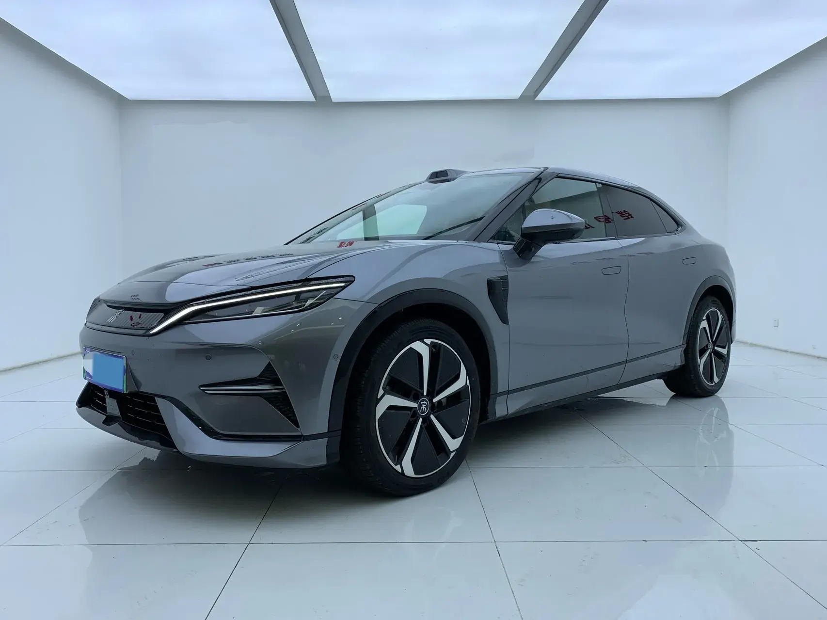 2025 BYD SONGL view 1