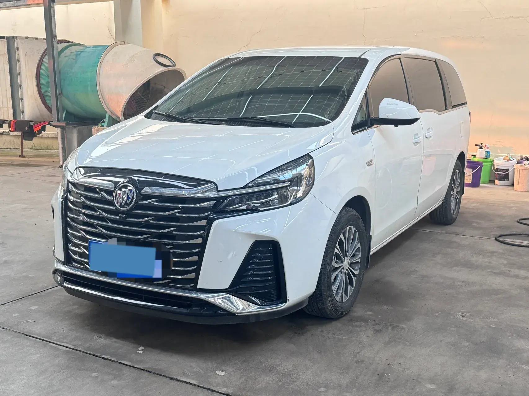 2023 BUICK GL8 view 1