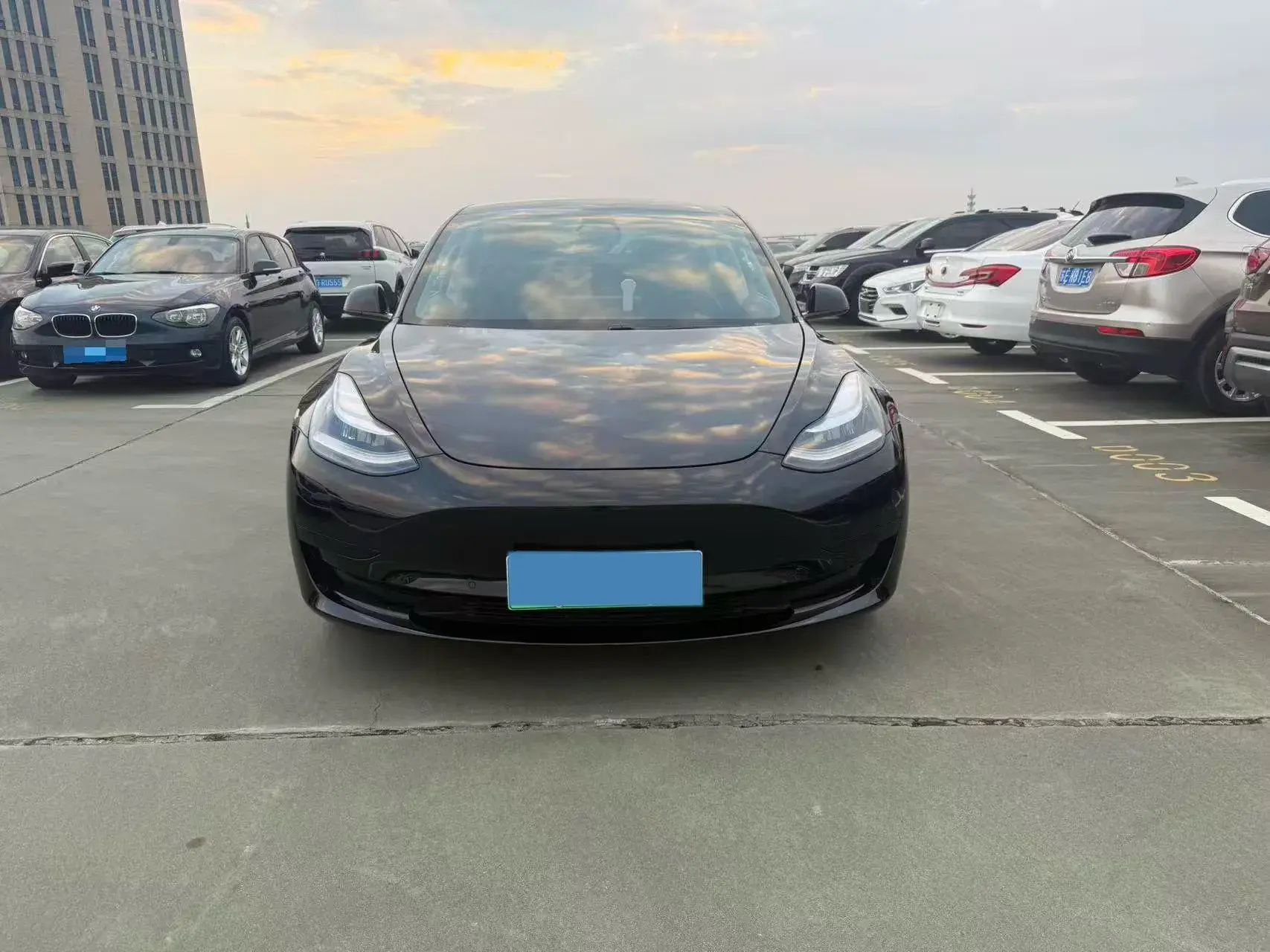 2020 TESLA MODEL thumbnail 2