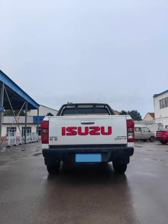 2019 ISUZU LINGTUO thumbnail 4