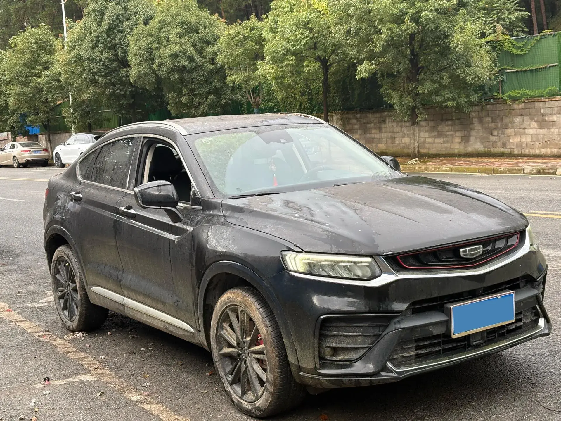 2021 GEELY TUGELLA thumbnail 3