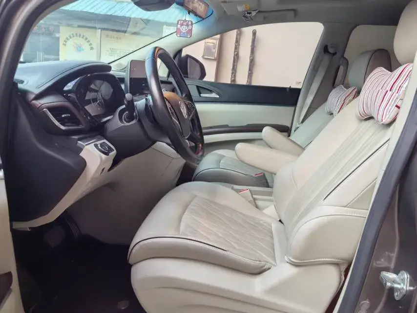 2021 BUICK GL8 thumbnail 4