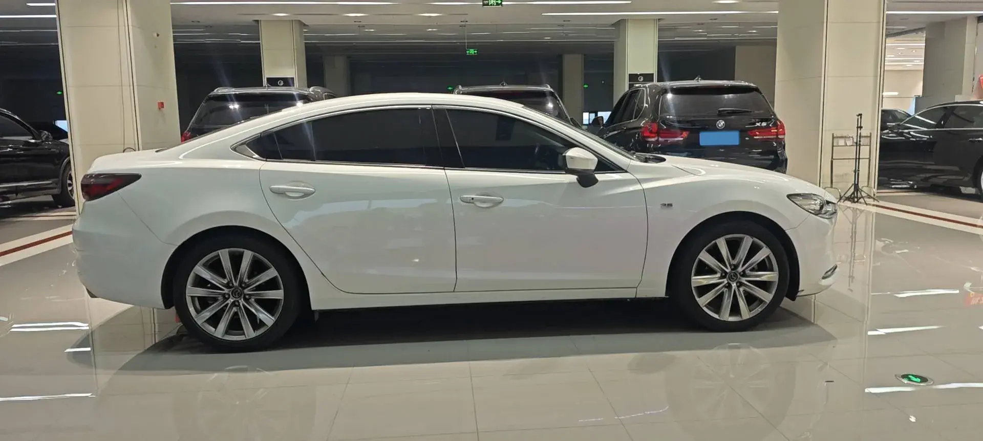 2020 MAZDA ATENZA thumbnail 3