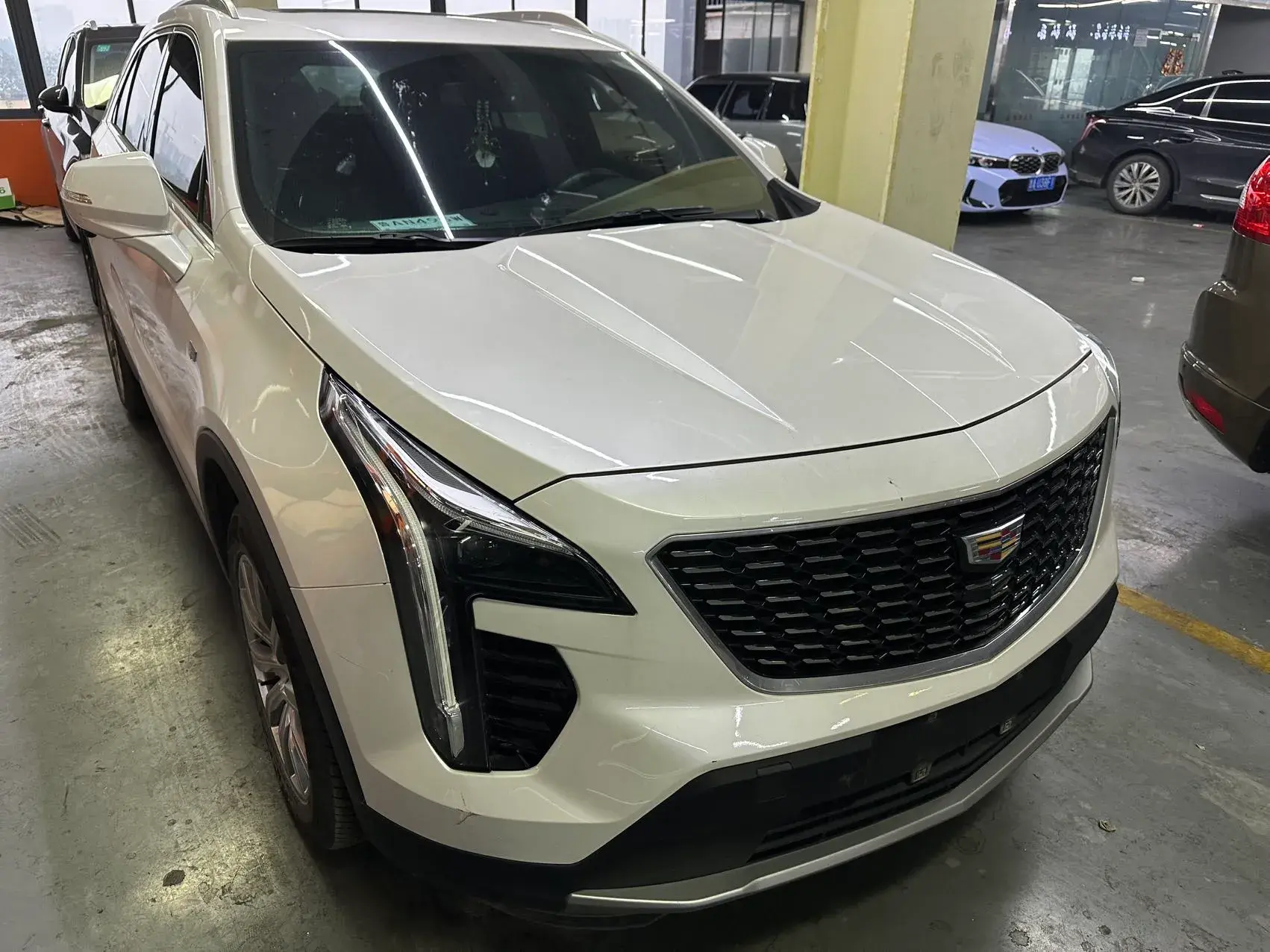 2021 CADILLAC XT4 thumbnail 3