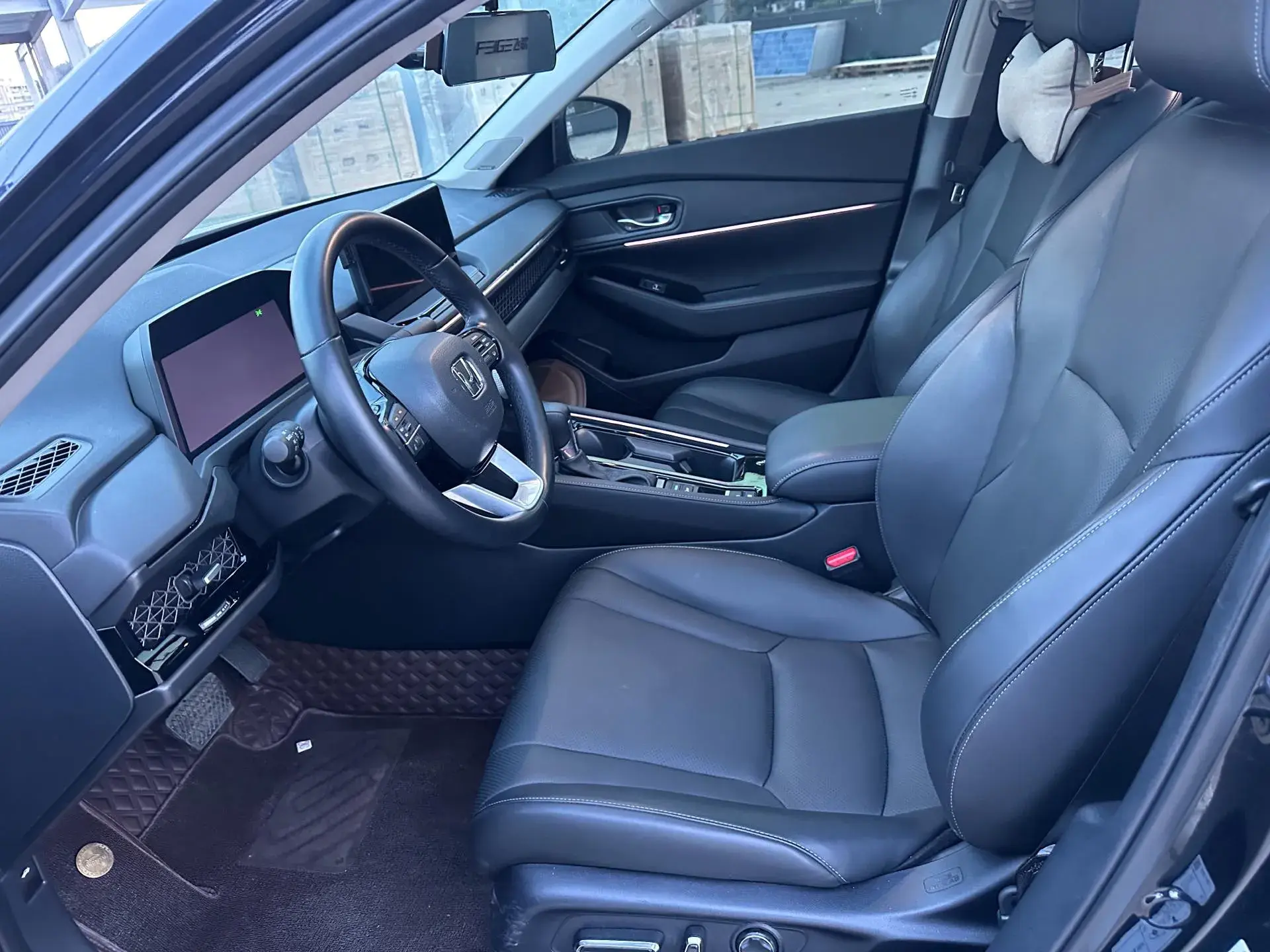 2023 HONDA ACCORD thumbnail 2