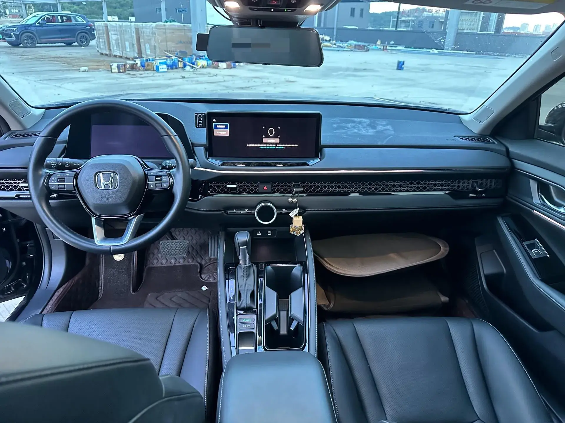 2023 HONDA ACCORD thumbnail 4