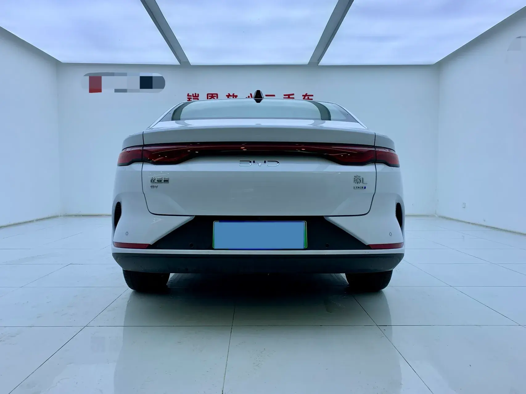 2025 BYD QINL thumbnail 4