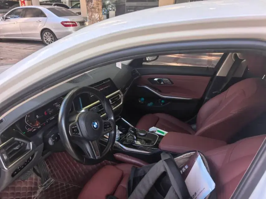 2021 BMW 3 thumbnail 2