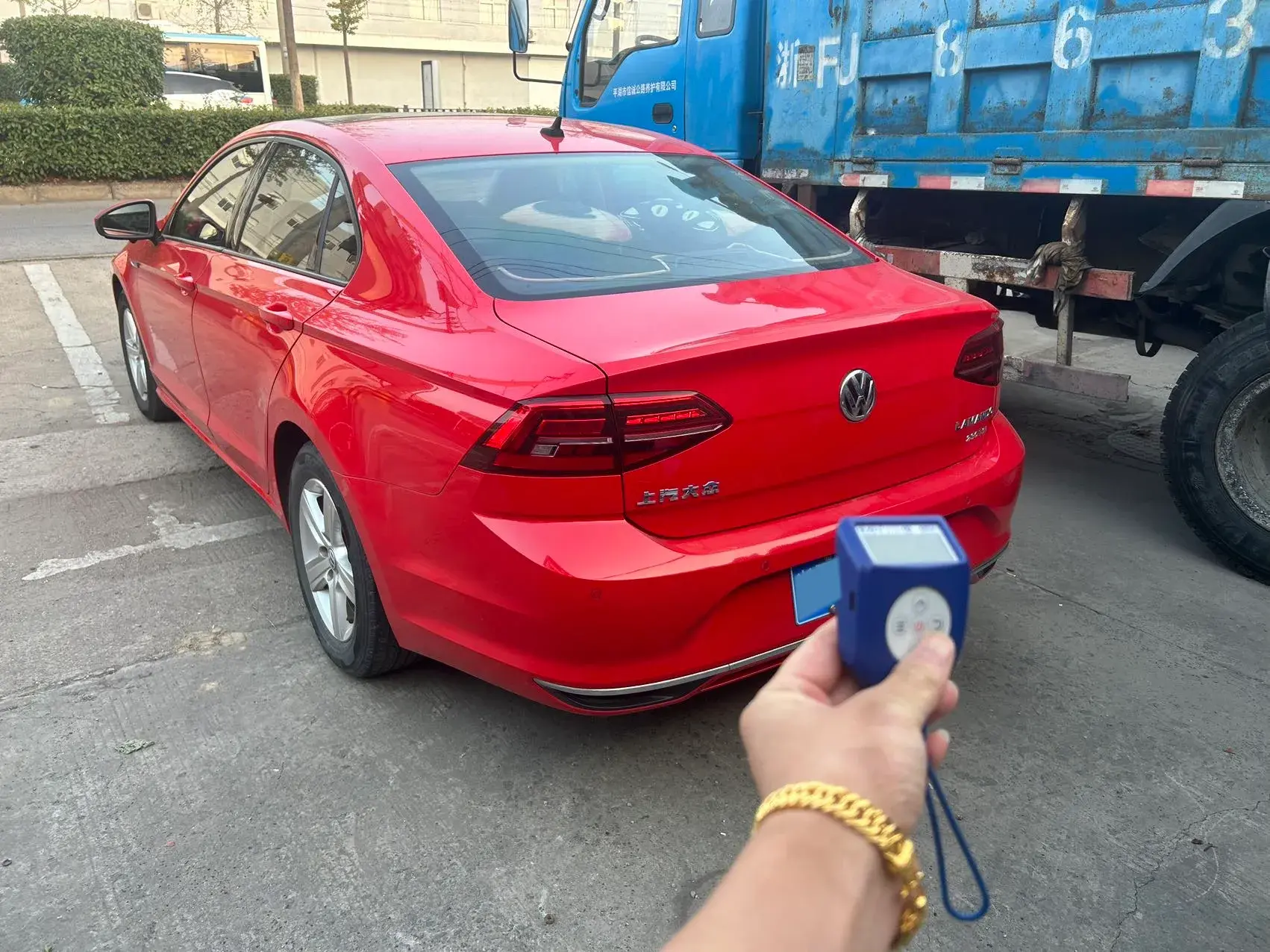 2019 VOLKSWAGEN LAMANDO thumbnail 3