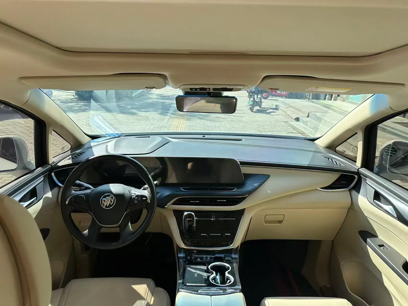 2022 BUICK GL8 thumbnail 3