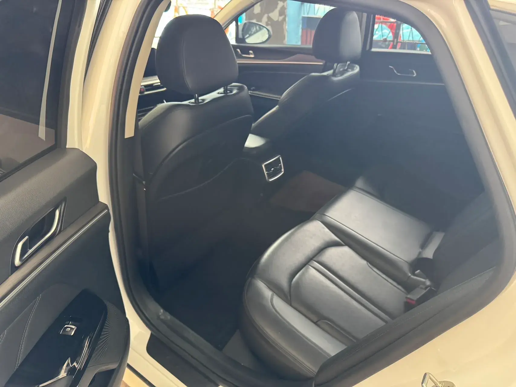 2021 KIA K5 thumbnail 4