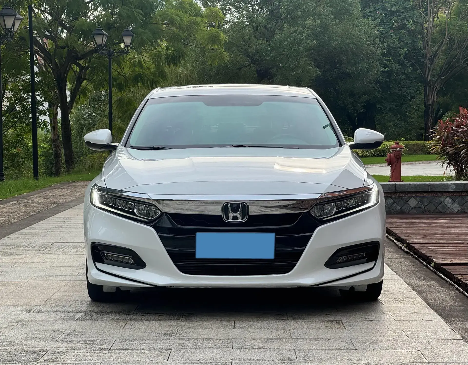 2018 HONDA ACCORD thumbnail 2