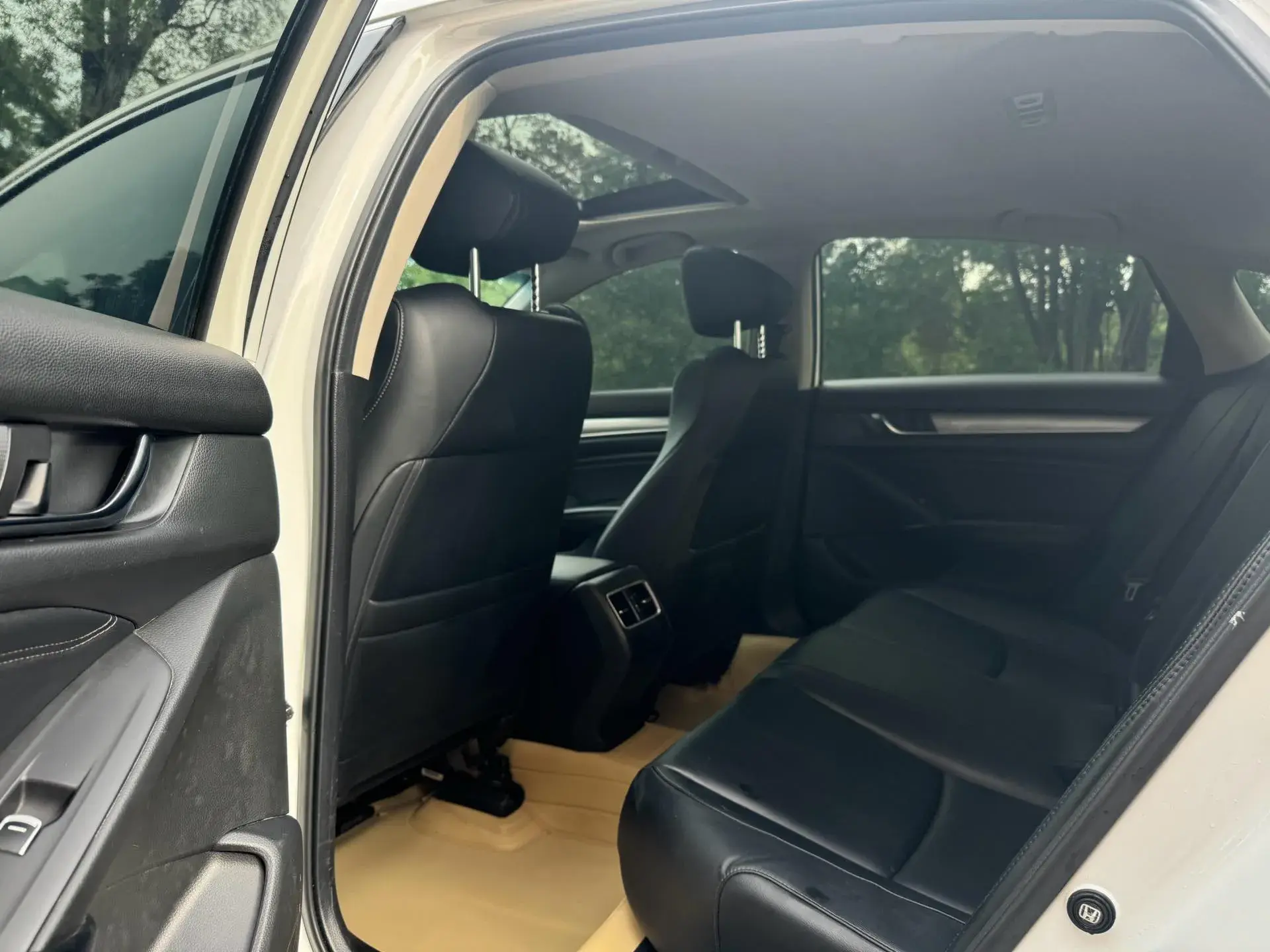 2018 HONDA ACCORD thumbnail 4