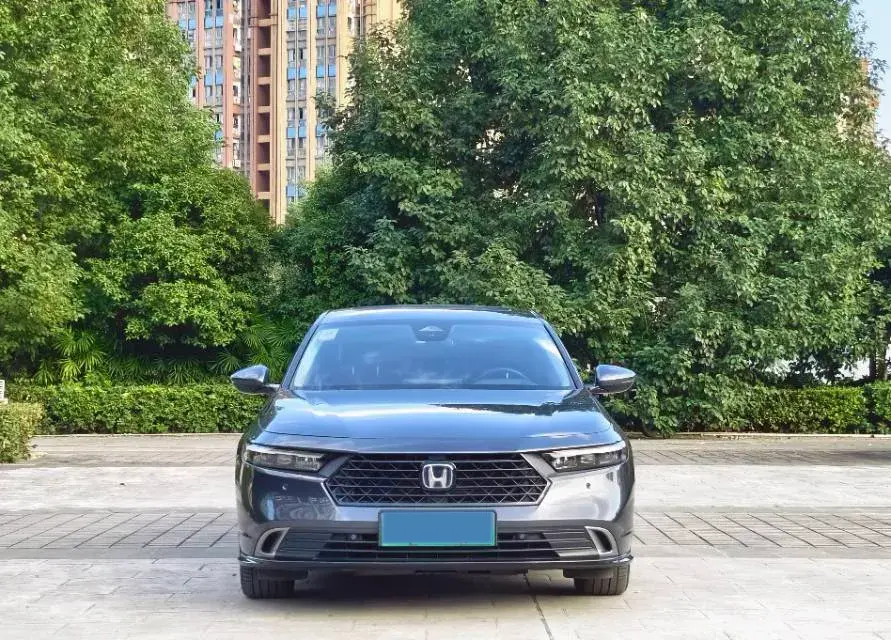 2023 HONDA ACCORD thumbnail 2