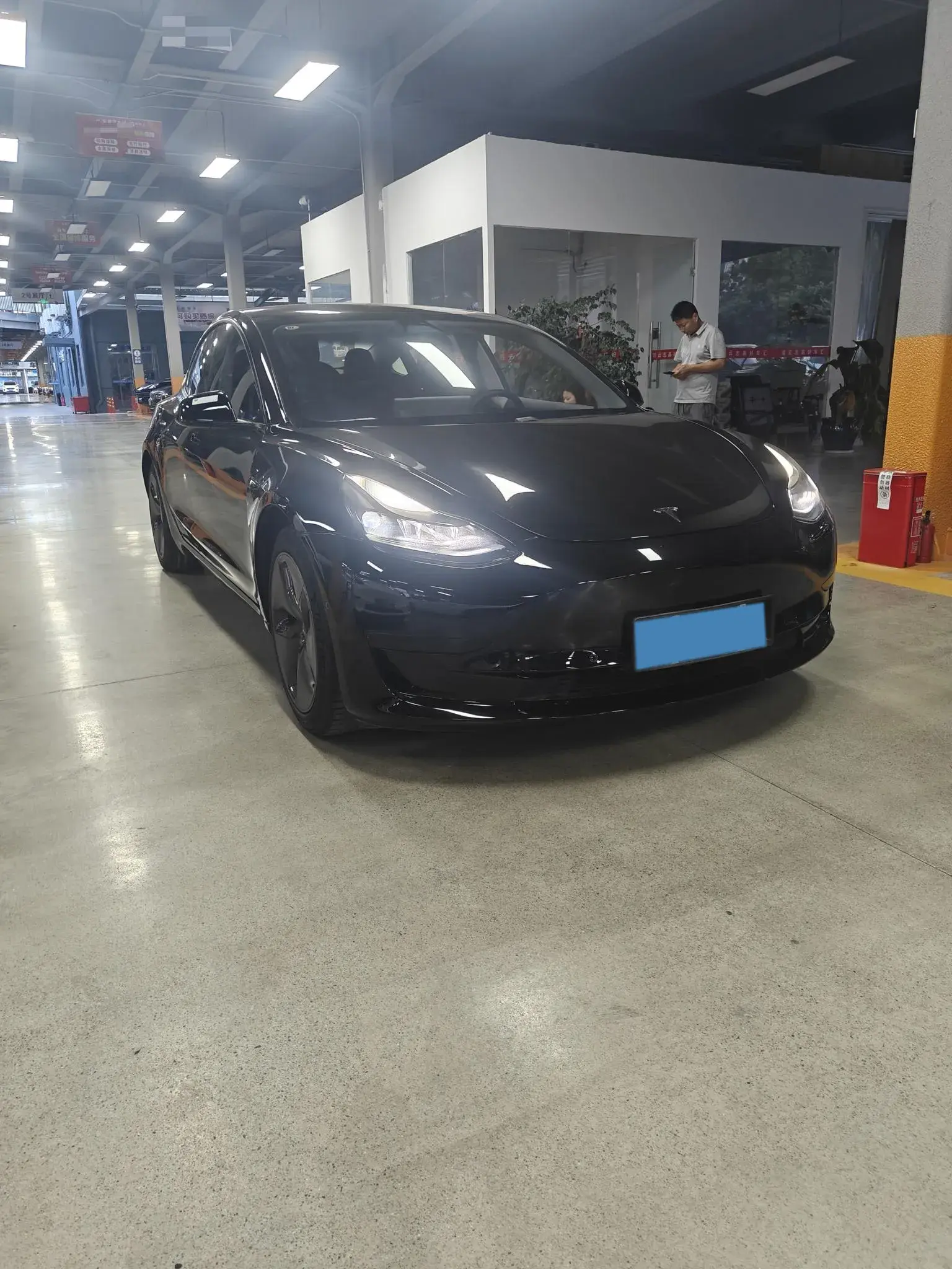 2021 TESLA MODEL thumbnail 3