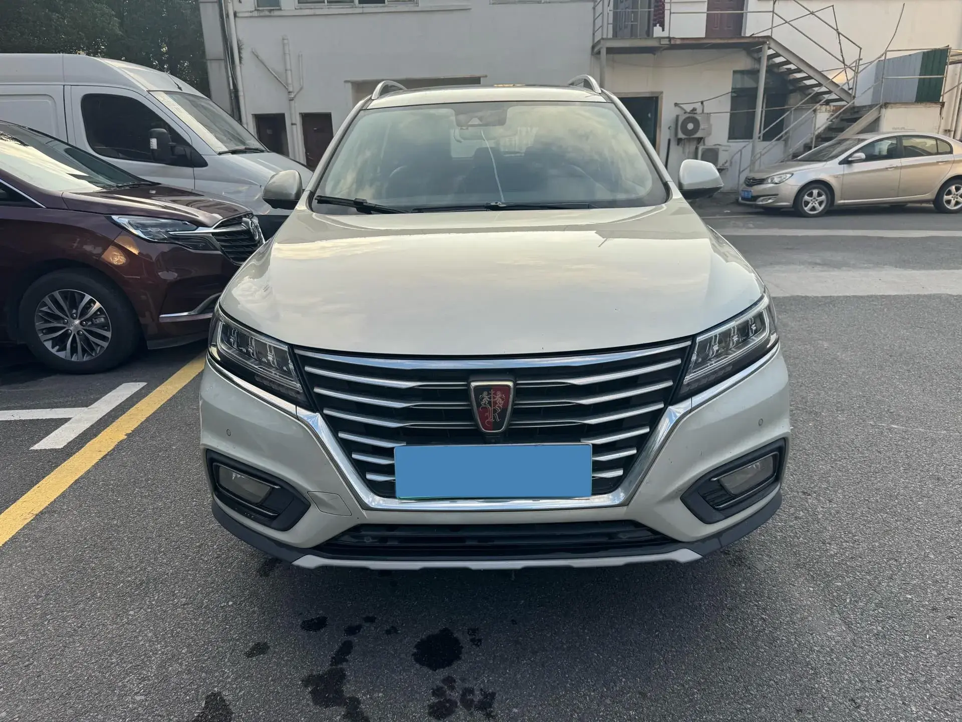 2017 ROEWE RX5 thumbnail 2