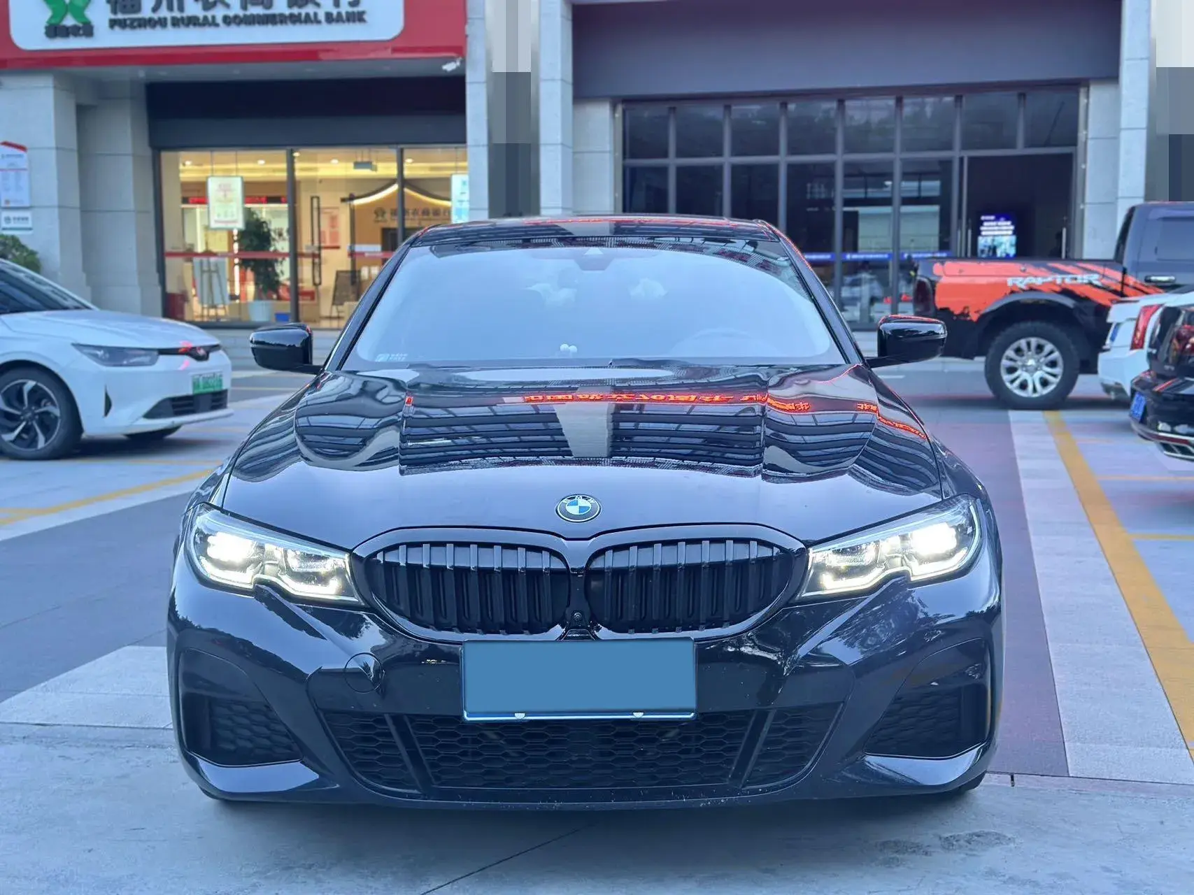 2021 BMW 3 thumbnail 2
