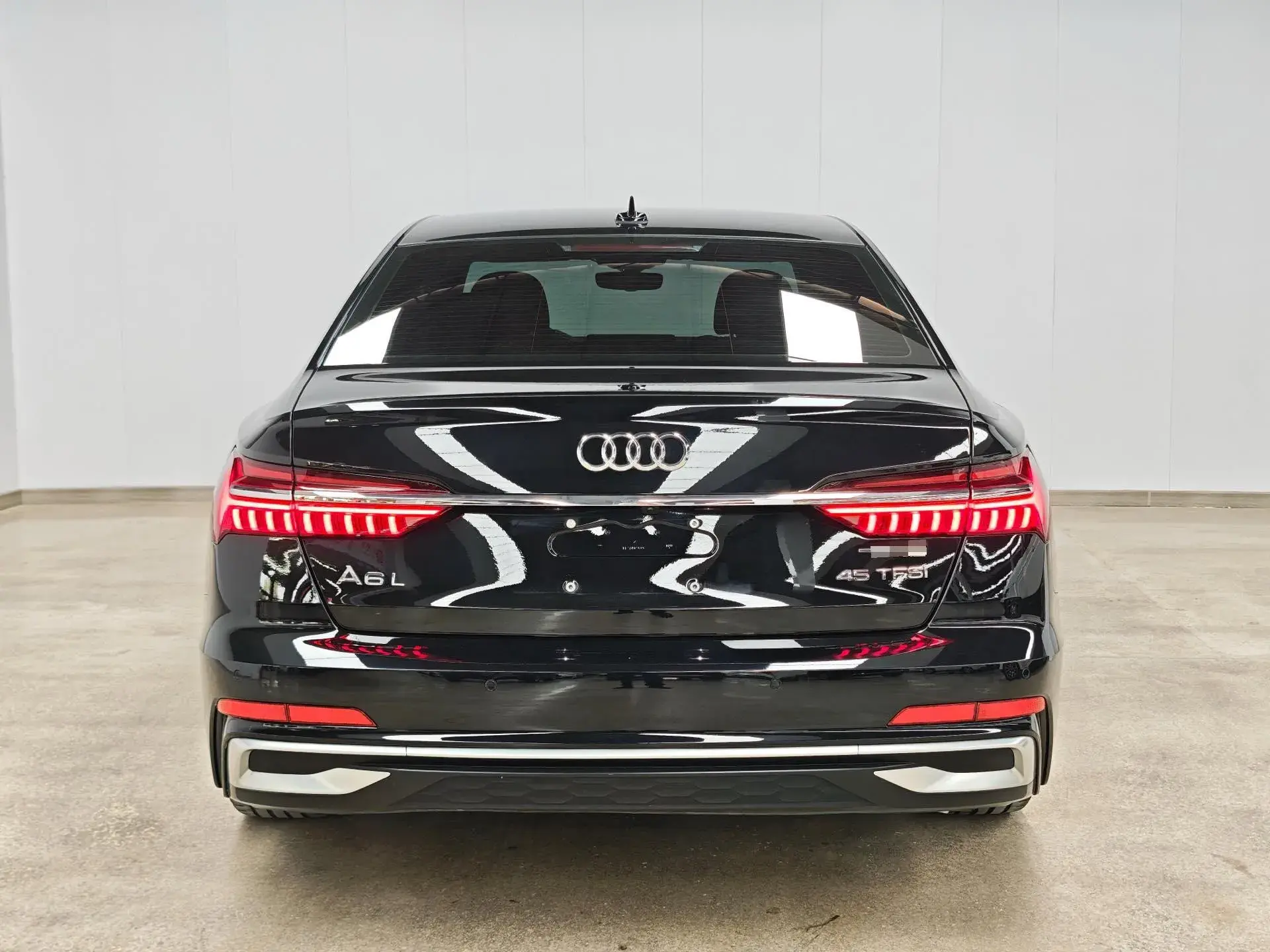 2024 AUDI A6L thumbnail 4