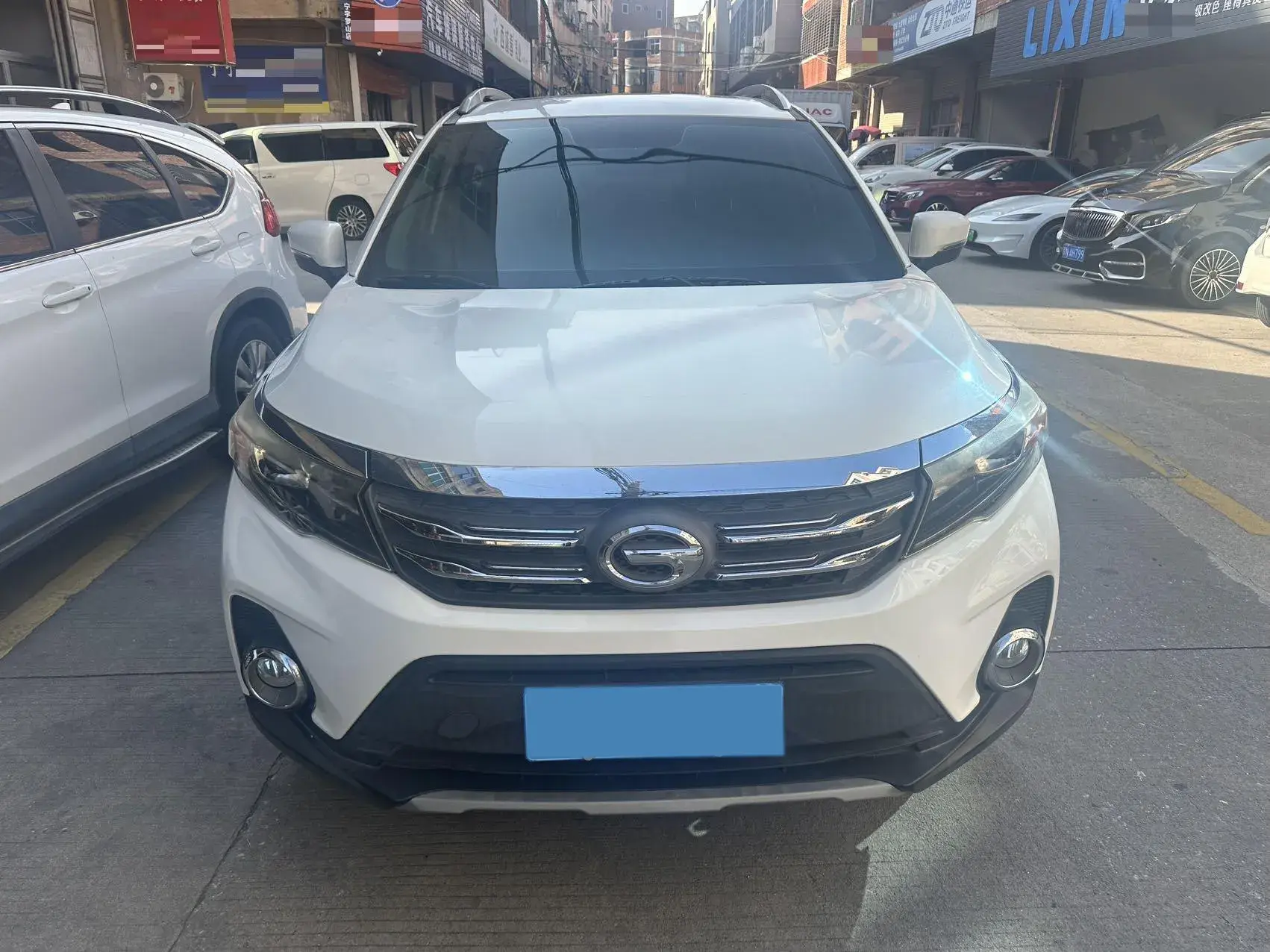 2017 GAC TRUMPCHI thumbnail 2