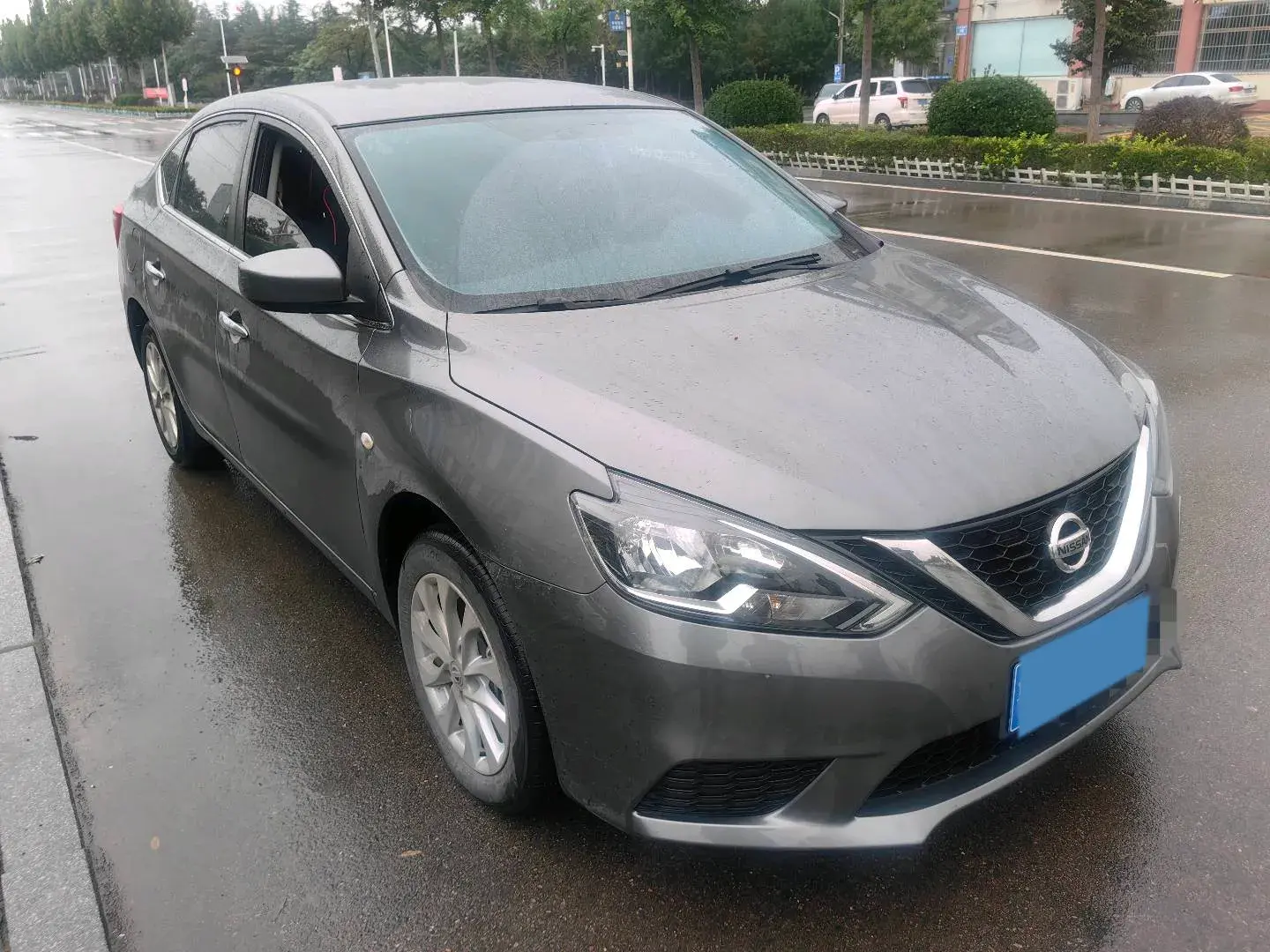 2024 NISSAN SYLPHY thumbnail 3