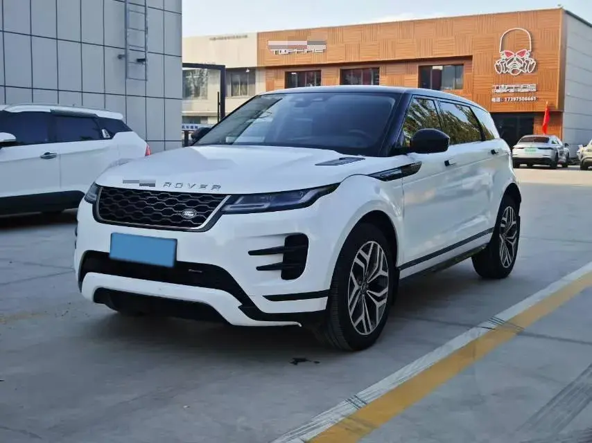 2022 LAND ROVER view 1