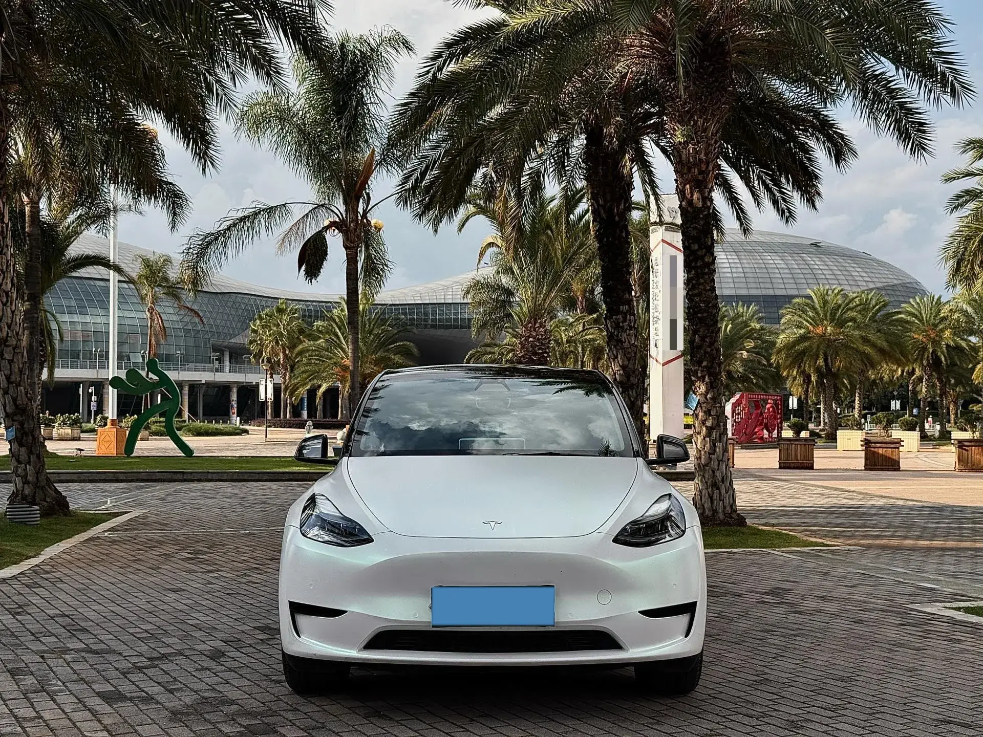 2022 TESLA MODEL thumbnail 3