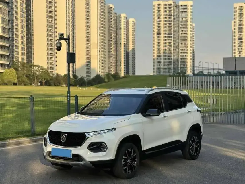2020 BAOJUN 310W view 1