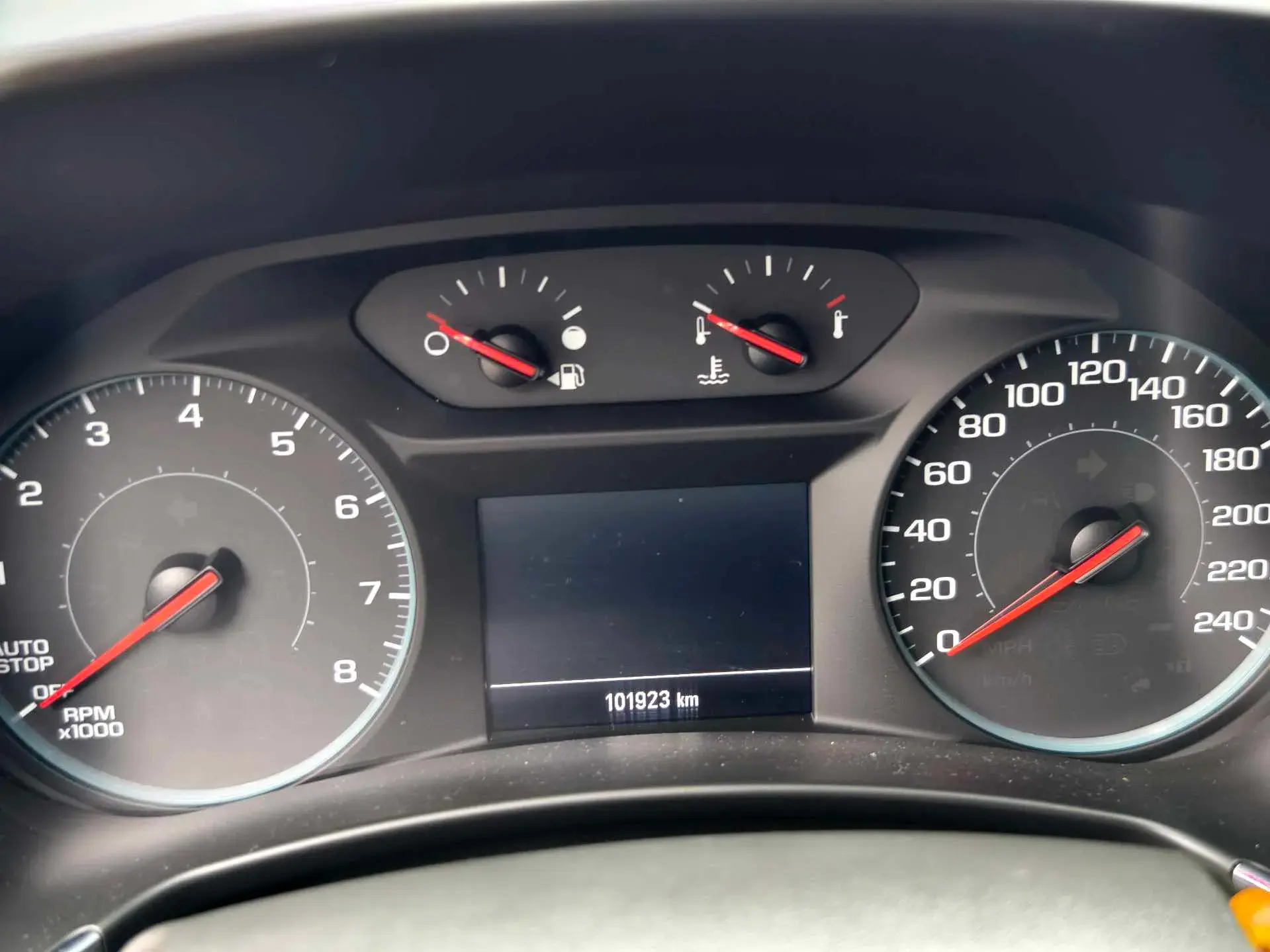 2019 CHEVROLET EQUINOX thumbnail 3