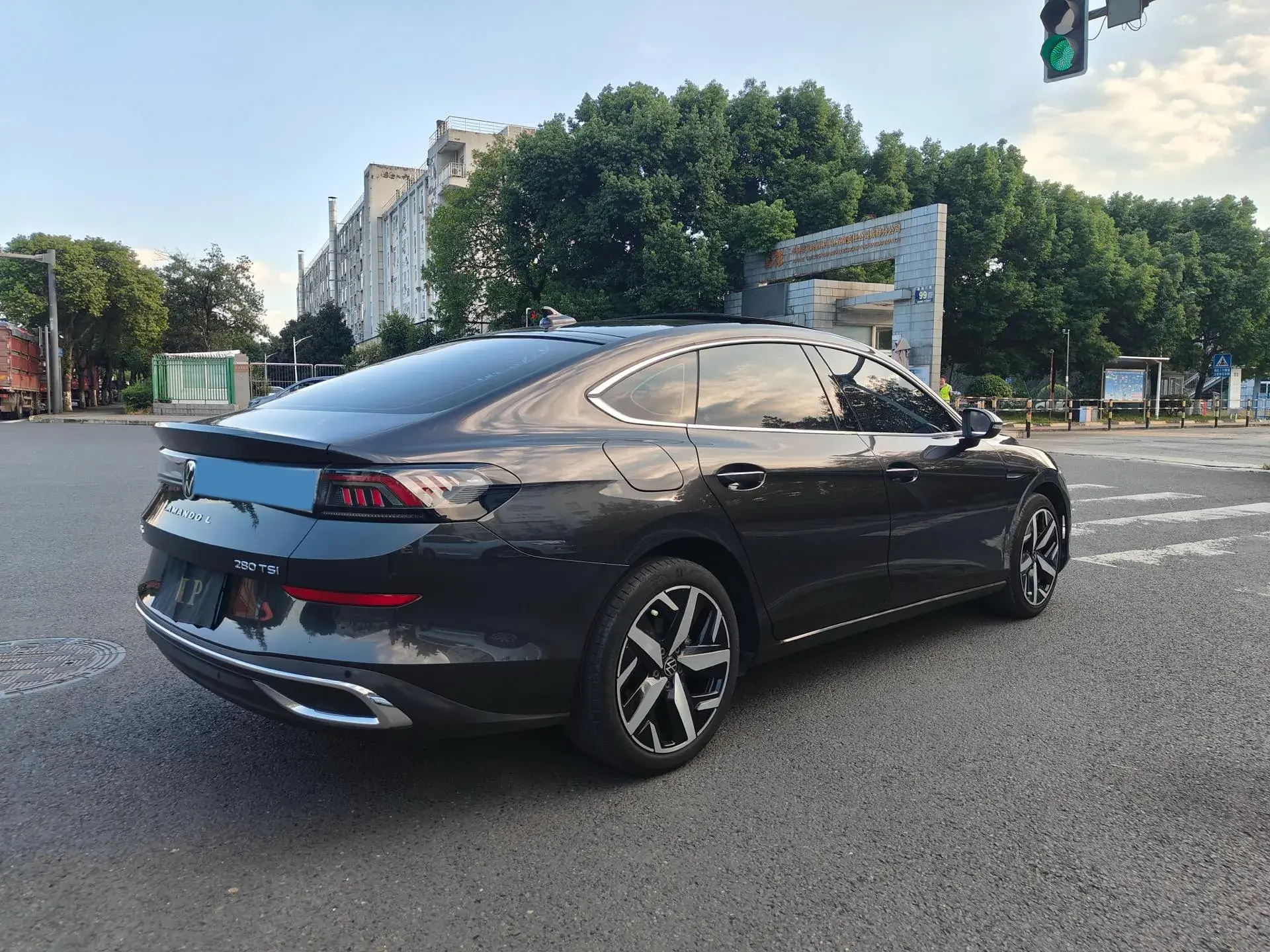 2022 VOLKSWAGEN LAMANDO thumbnail 4