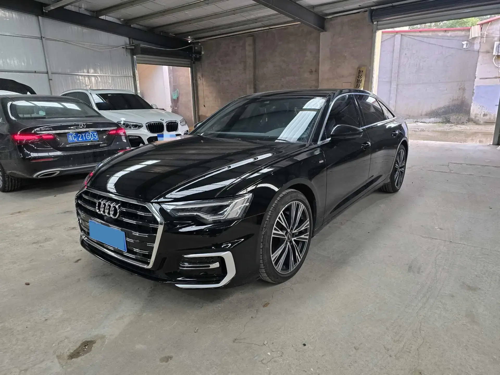 2024 AUDI A6L view 1