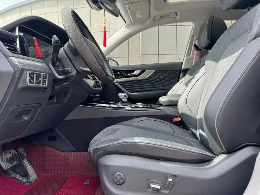 2022 HONGQI HS5 thumbnail 4