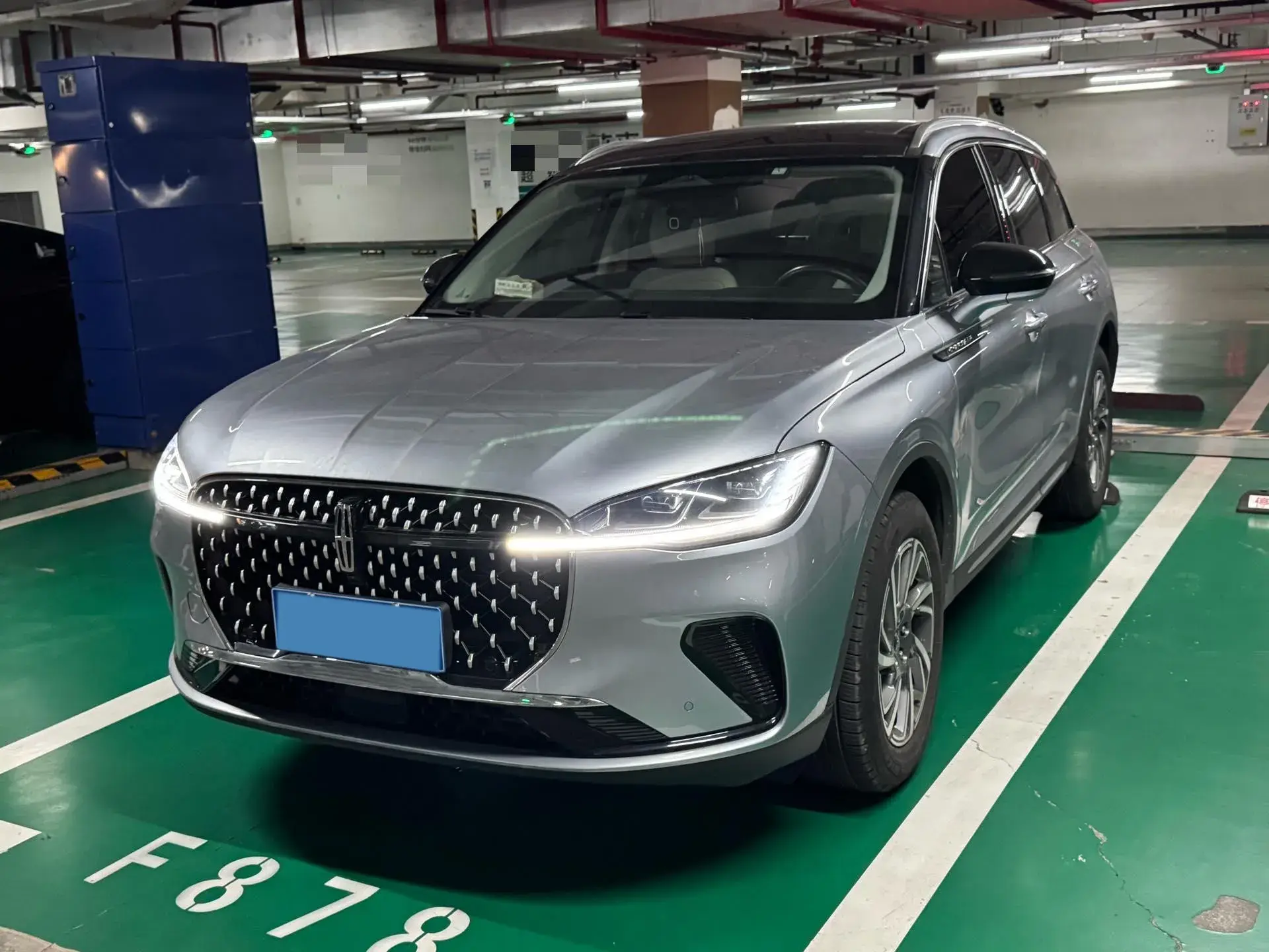 2023 LINCOLN CORSAIR view 1