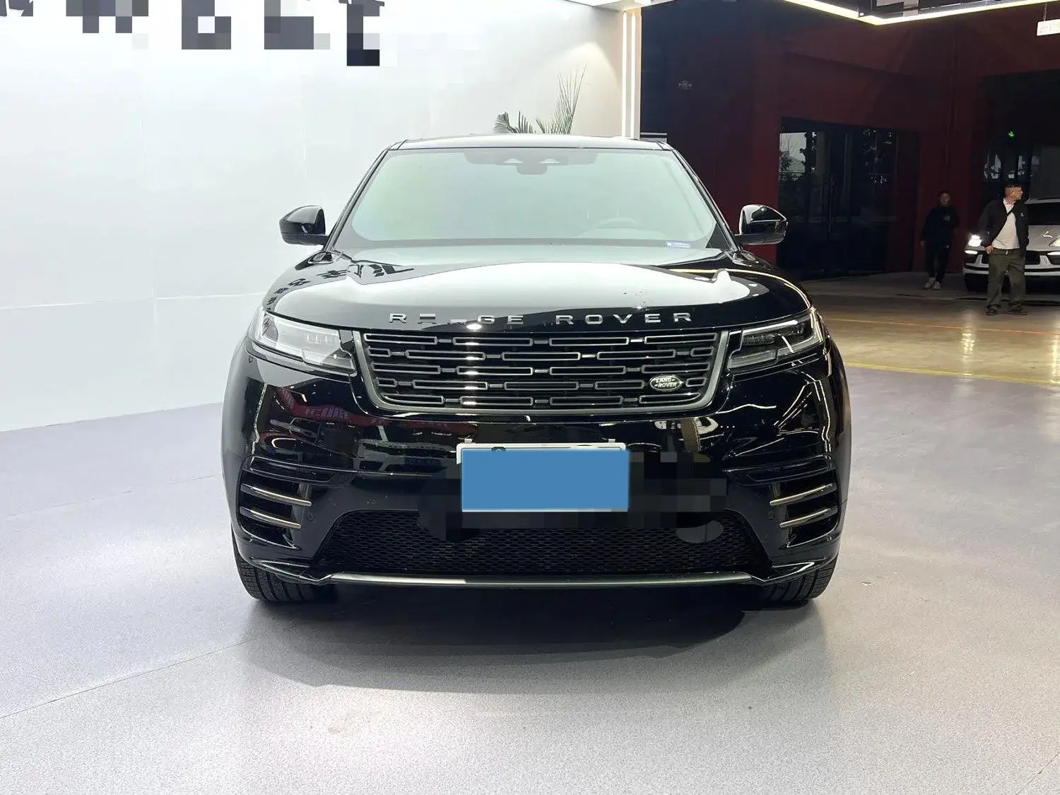 2024 LAND ROVER thumbnail 2