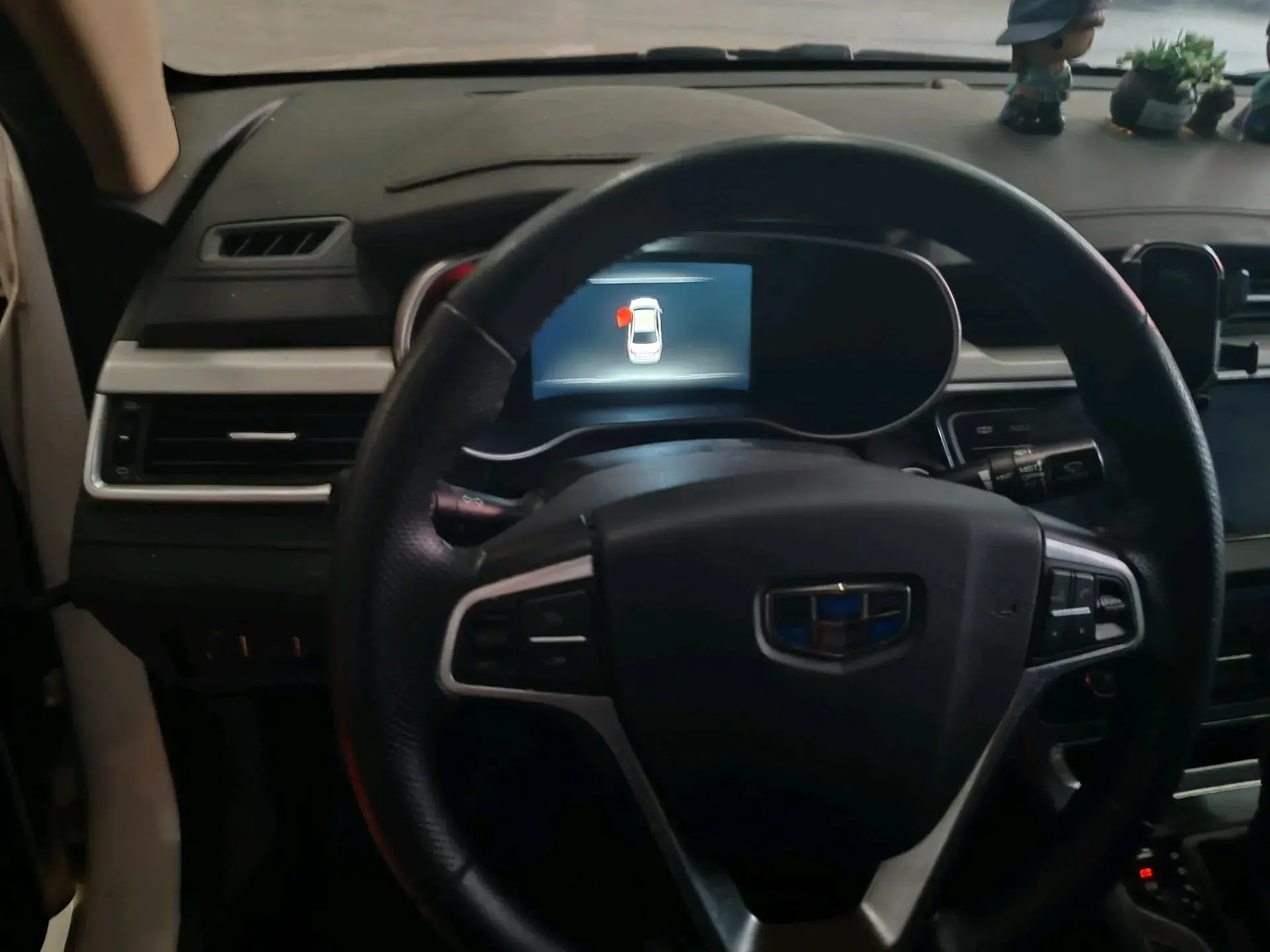 2018 GEELY EMGRAND thumbnail 3