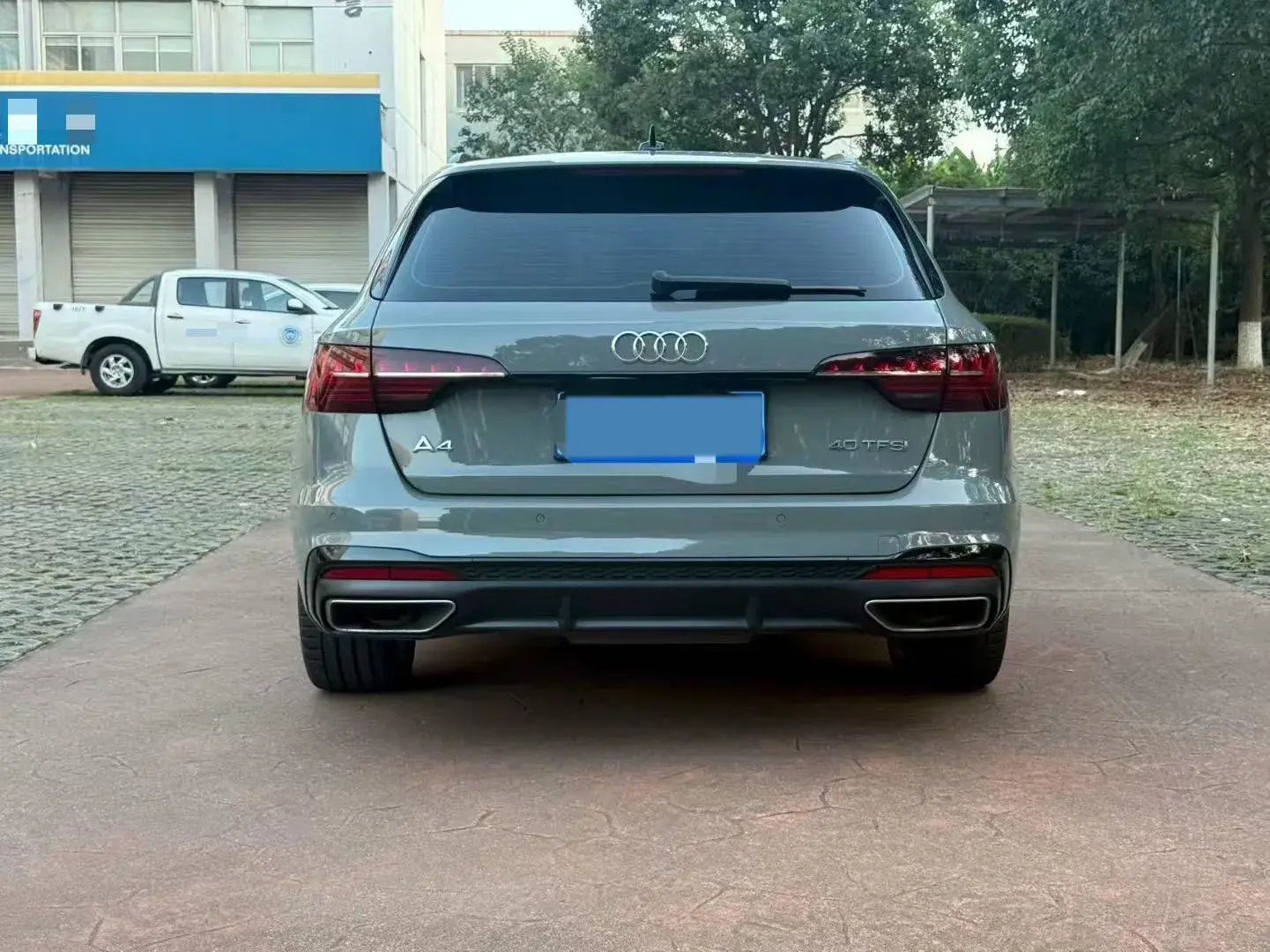 2022 AUDI A4 thumbnail 4