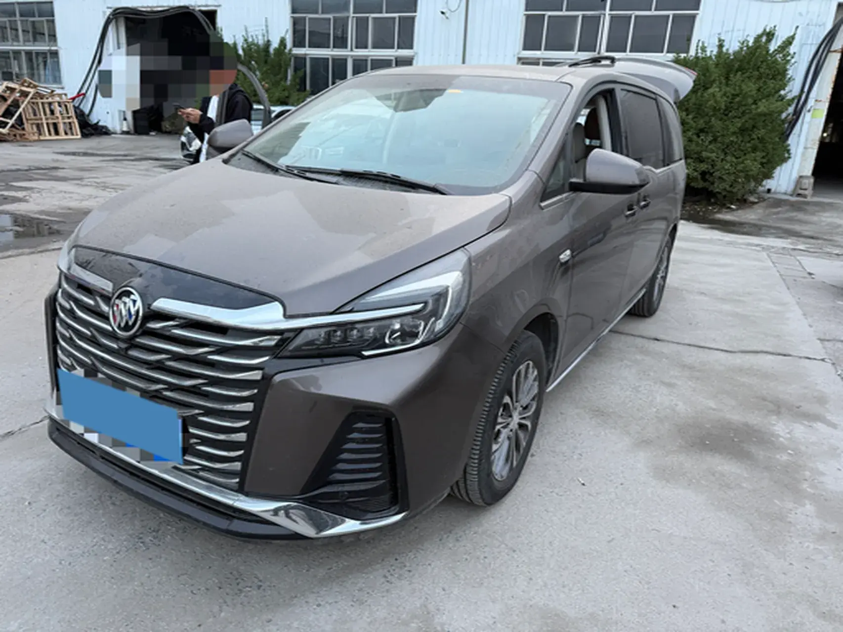 2023 BUICK GL8 view 1