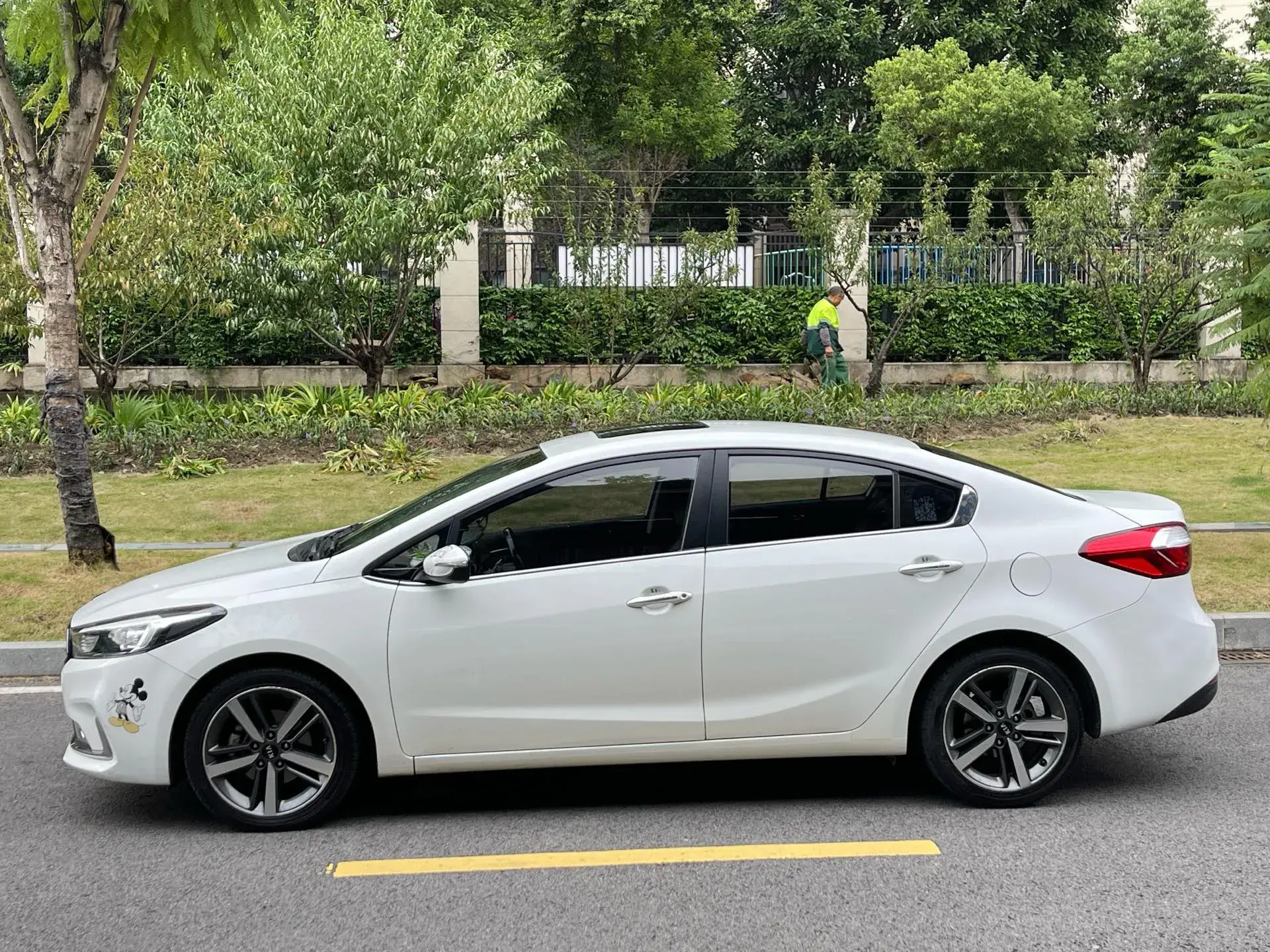 2017 KIA K3 thumbnail 2