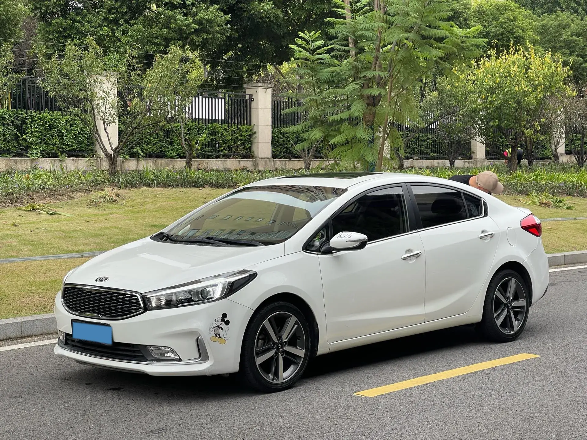 2017 KIA K3 view 1