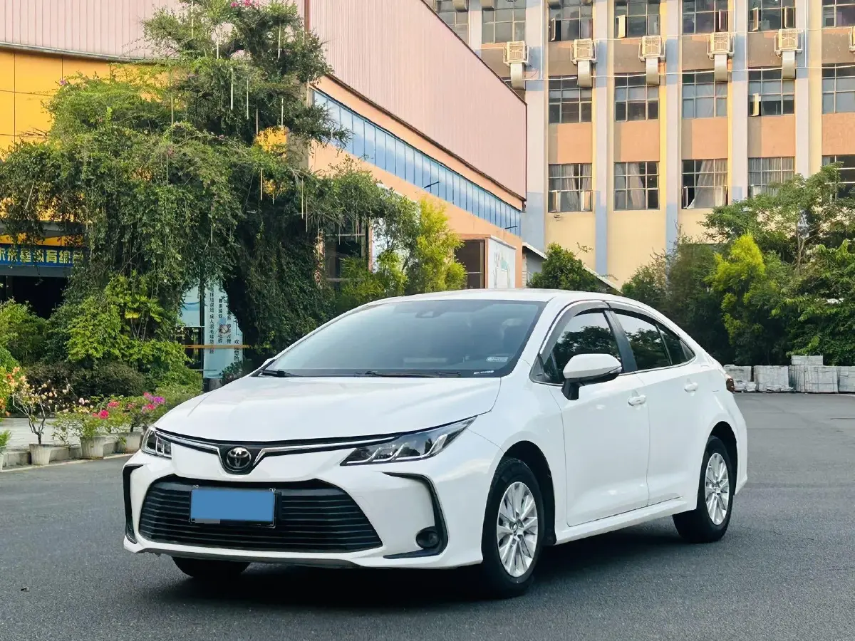 2022 Toyota Corolla 1.2T 116HP L4 CVT