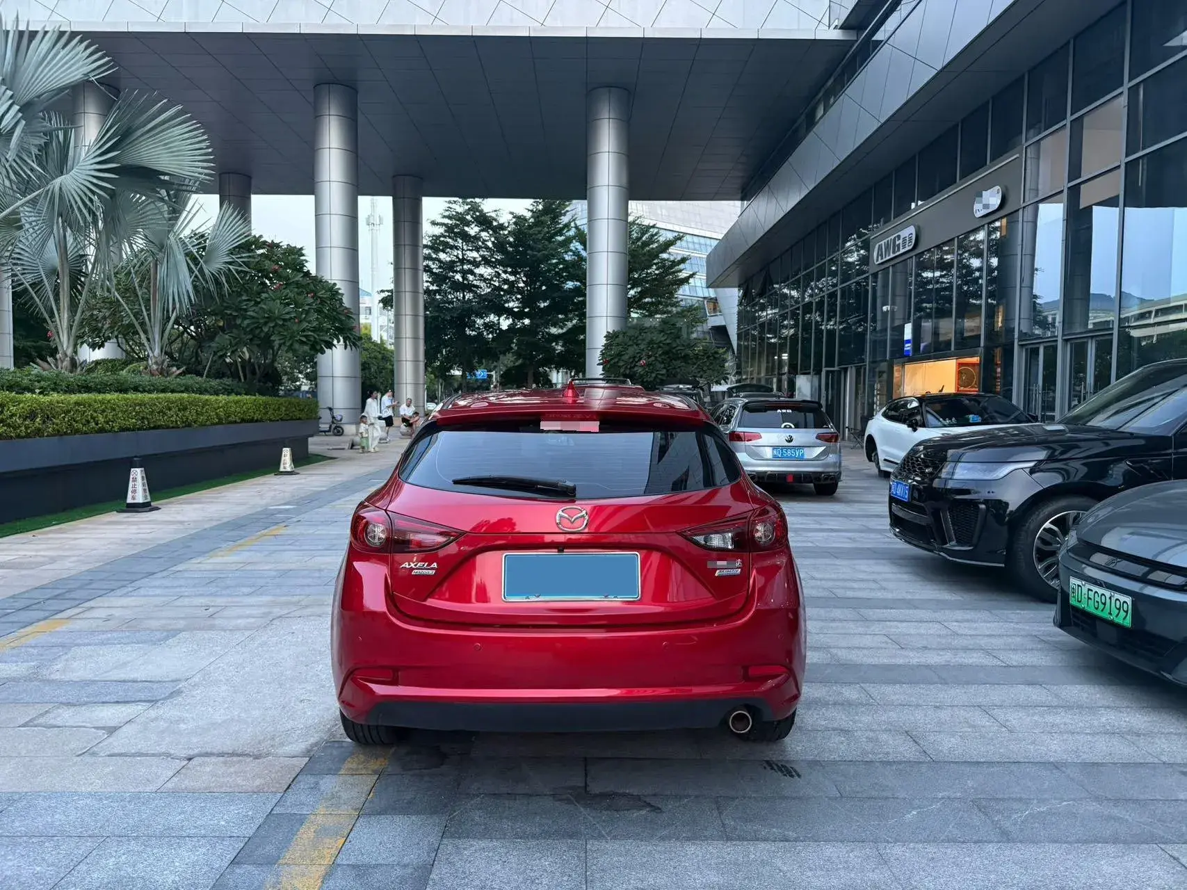 2017 MAZDA 3 thumbnail 4