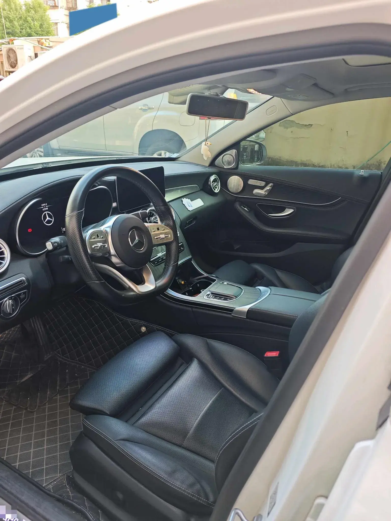 2020 MERCEDES-BENZ C thumbnail 3