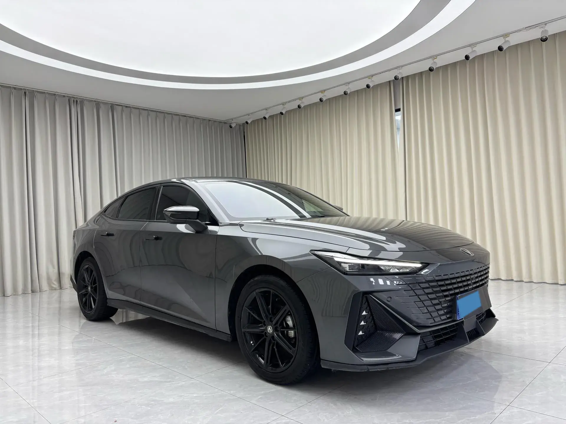 2023 CHANGAN UNI-V thumbnail 3