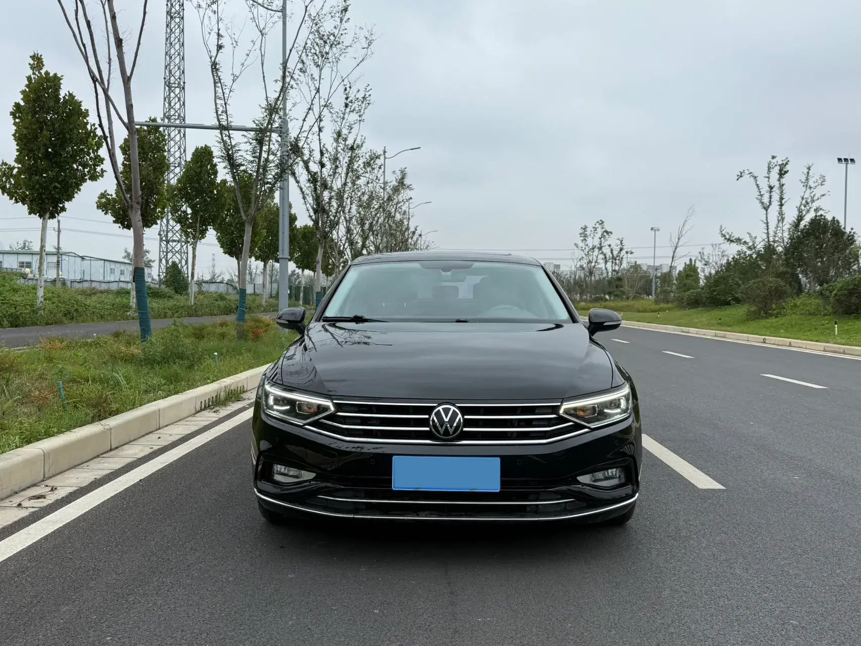 2020 VOLKSWAGEN MAGOTAN thumbnail 2