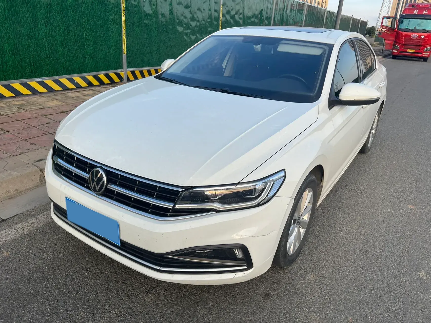 2021 VOLKSWAGEN BORA view 1