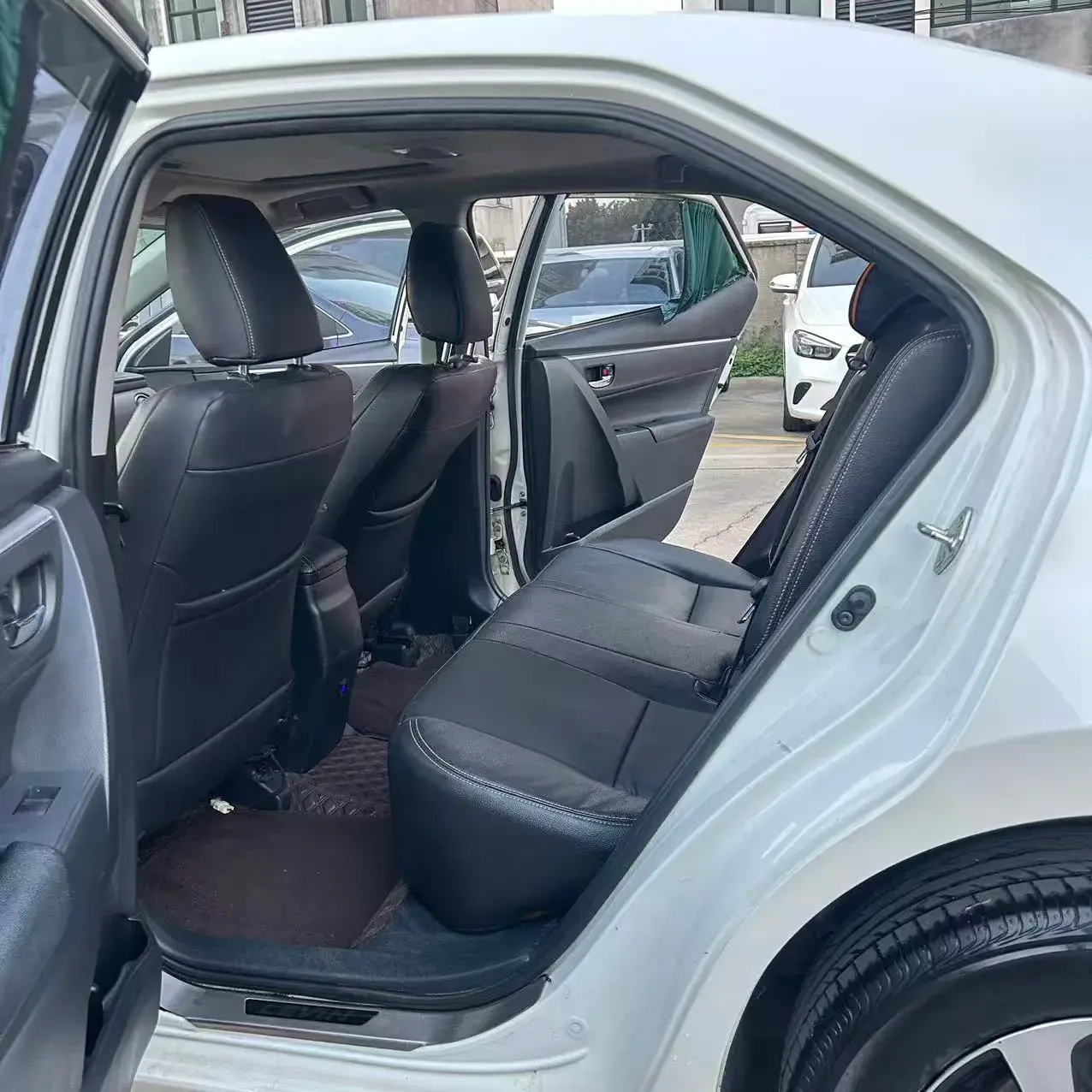 2017 TOYOTA LEVIN thumbnail 4