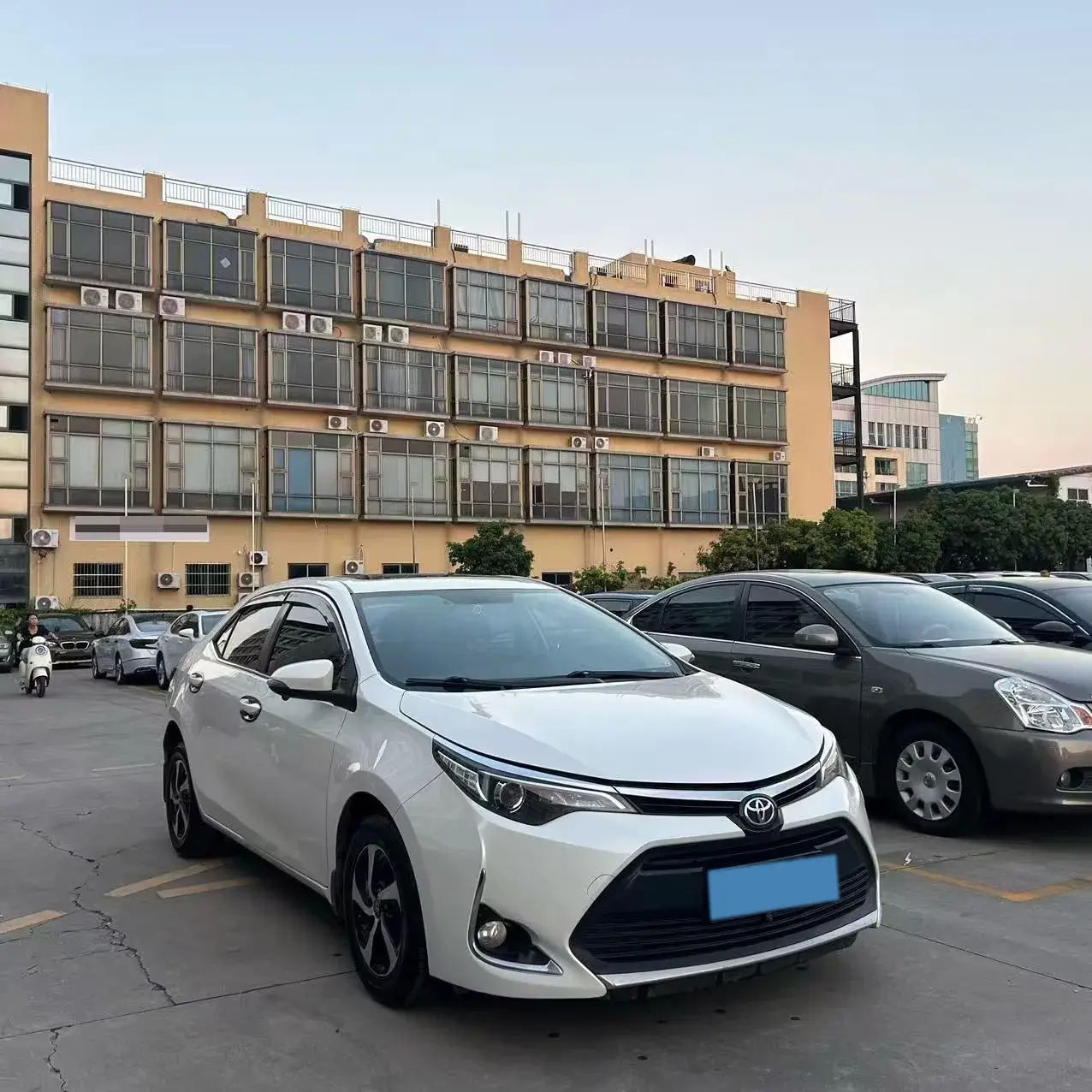 2017 TOYOTA LEVIN thumbnail 3